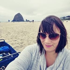 Meet your Posher, Holly